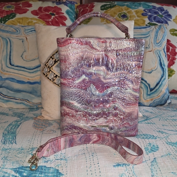 💖 HOST PICK 💖 BRAHMIN AURA AMELIA PURSE
